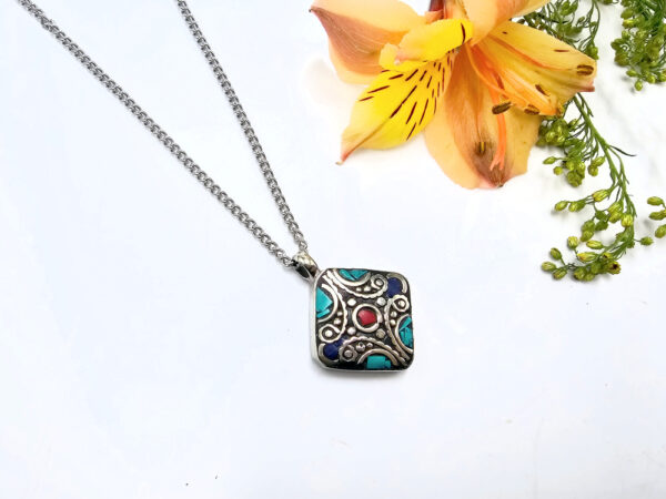 Tibetan Necklace Diamond Centre Dot