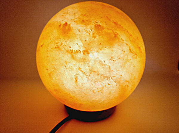Himalayan Salt Lamp Round (3-5kg) - Image 2