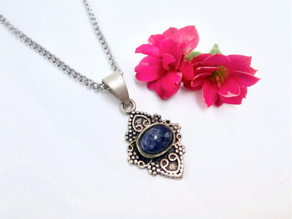Lapis Lazuli Bohemian Flower Necklace