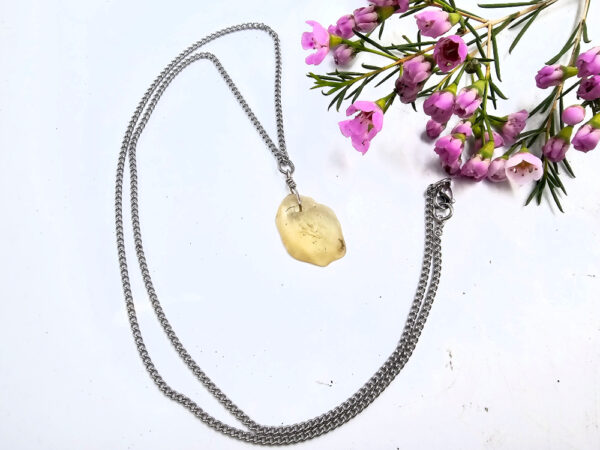 Libyan Desert Glass Necklace A (3g) - Image 2