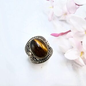 Oval Tigers Eye Poison Ring (Opens)