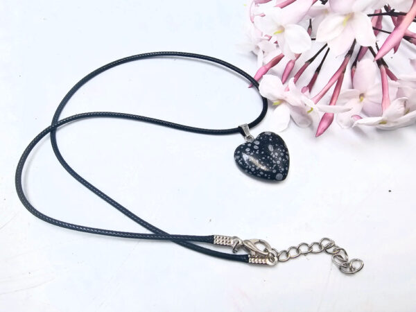 Snowflake Obsidian Heart Necklace - Image 2