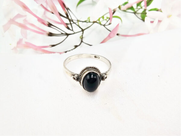 Black Onyx Oval Ring Circles