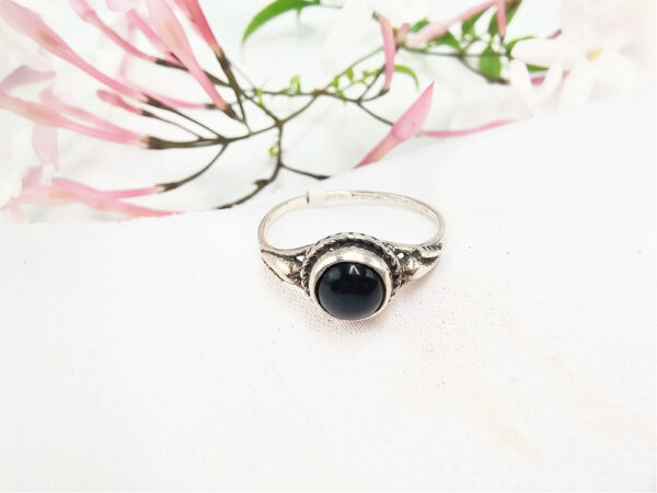 Black Onyx Ring Focus