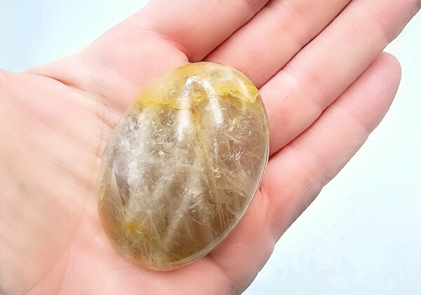 Hematoid Quartz Palm Stone