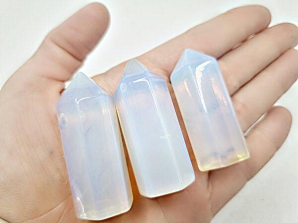 *Opalite Crystal Point (5cm)