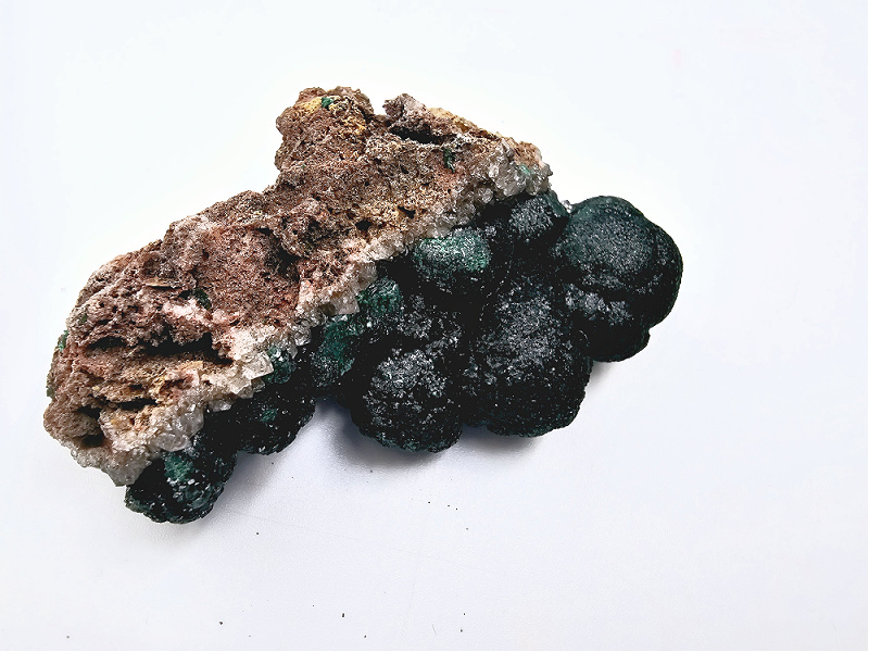 Ball Malachite on Quartz Specimen Rare - F (62g) Ball Malachite on Quartz Specimen Rare - F (62g)