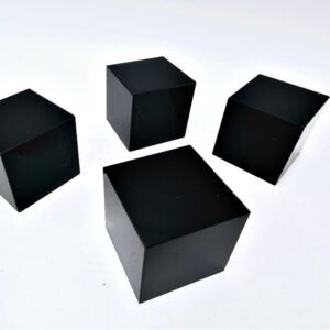 Black Obsidian Cube (3cm)