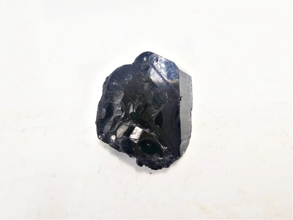 Black Tourmaline Rough G (9g)