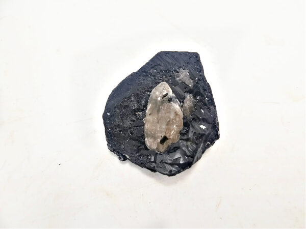 Black Tourmaline Rough G (9g) - Image 2