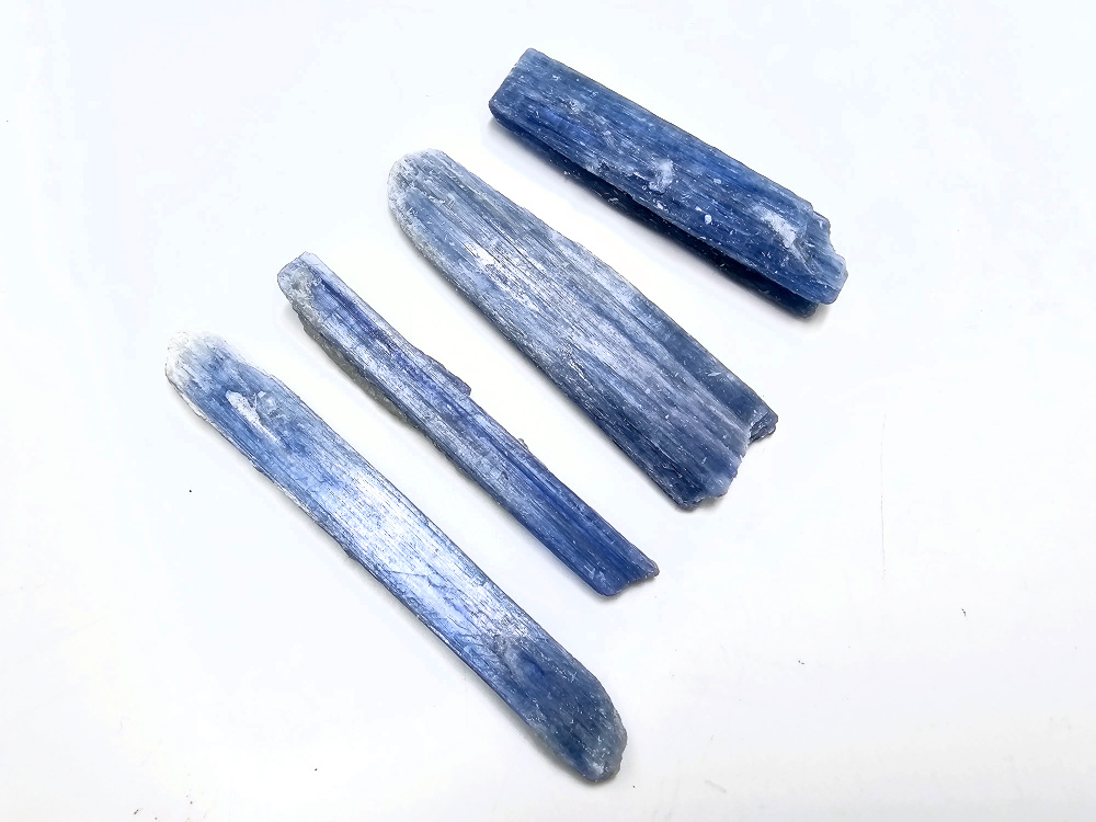 Blue Kyanite Blade (6-8cm) Blue Kyanite Blade (6-8cm)