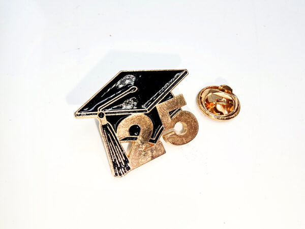 Class of 2015 Graduation Pin Badge