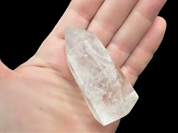 Clear Quartz Polished Point A (82g) Clear Quartz Polished Point A (82g) - Image 2
