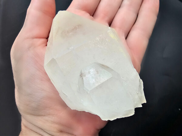 Clear Quartz Rough Point D (174g) - Image 2