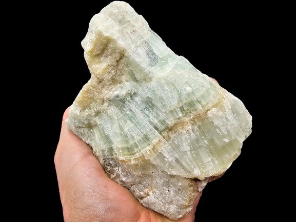 Green Calcite Rough A (738g) Green Calcite Rough