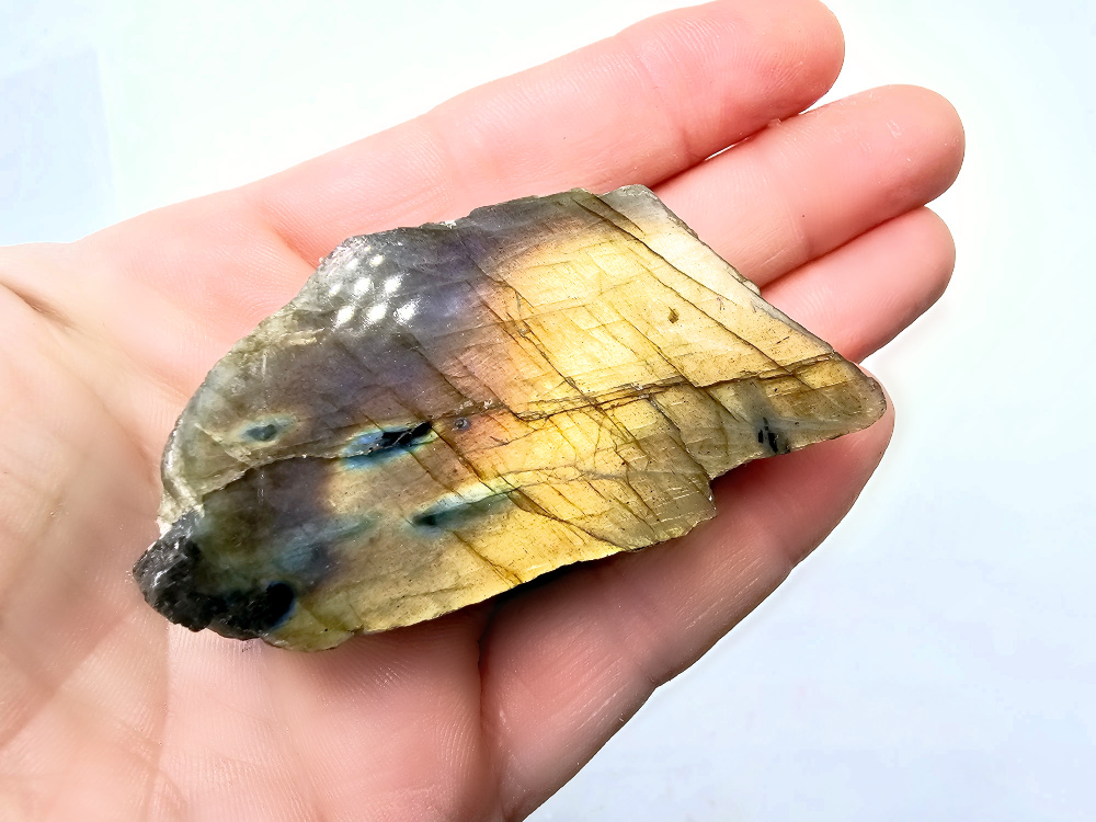 Labradorite Semi Polished A (78g) Labradorite Semi Polished A (78g)
