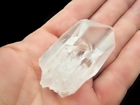 Lemurian Quartz Rough Point C (50g) Lemurian Quartz Rough Point C (50g) - Image 2