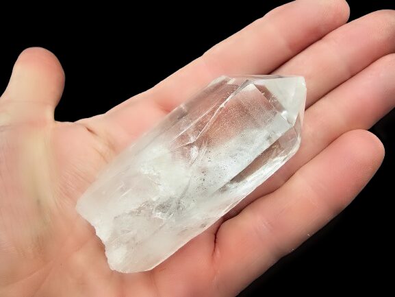 Lemurian Quartz Rough Point A (102g) Lemurian Quartz Rough Point A (102g) - Image 2