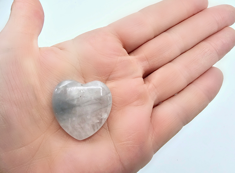 Lunar Quartz Heart (3cm) Lunar Quartz Heart (3cm)