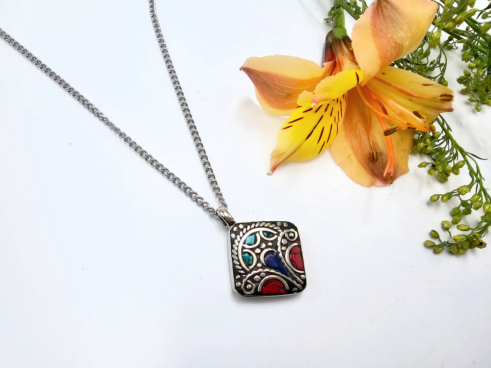 Tibetan Necklace Flair Mix Tibetan Necklace Flair Mix