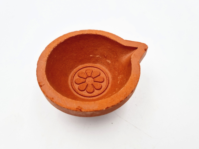 Clay Lamp/ Diya Pot (Single) Clay Lamp/ Diya Pot (Single)