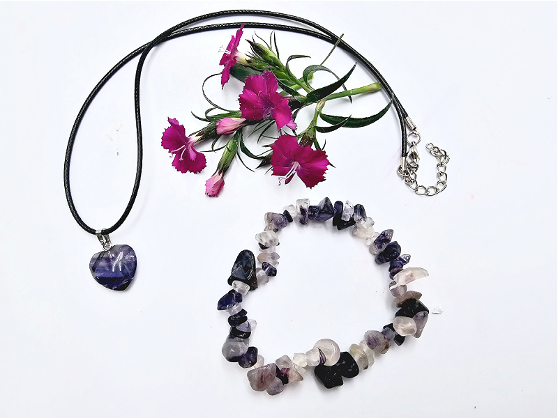Rainbow Fluorite Jewellery Gift Set (Manifesting) Rainbow Fluorite Jewellery Gift Set (Manifesting) - Image 3