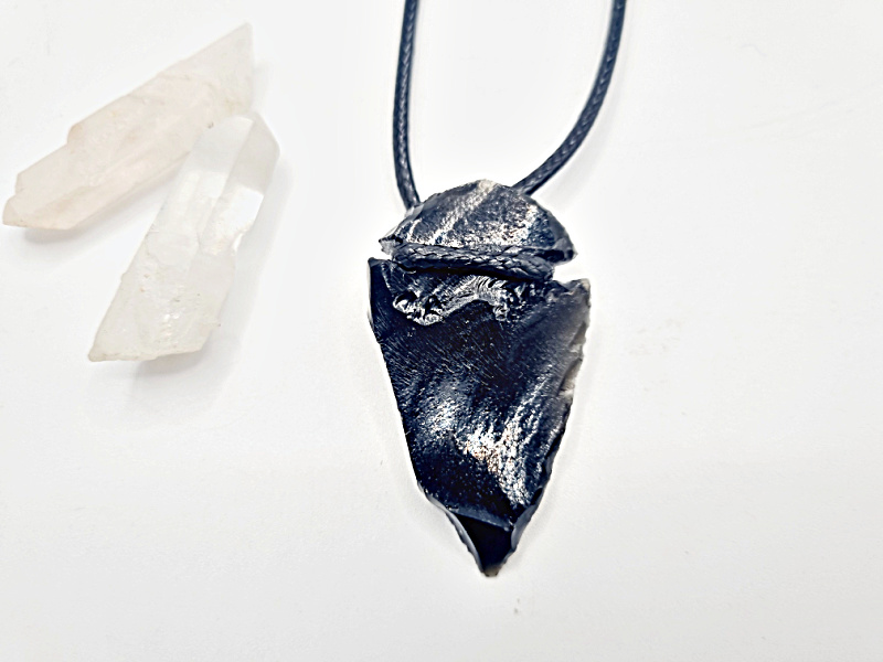 Black Obsidian Arrow Head Necklace Black Obsidian Arrow Head Necklace - Image 2