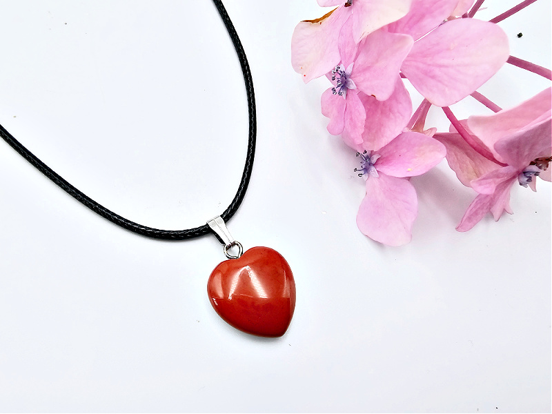 Red Jasper Heart Necklace (1.5cm) Red Jasper Heart Necklace (1.5cm)