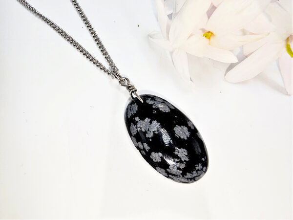 Snowflake Obsidian Oval Necklace