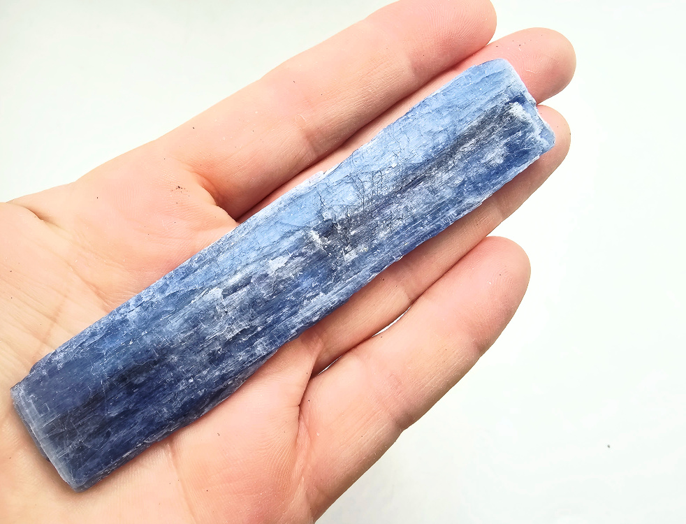 Blue Kyanite Blade A (48g) Blue Kyanite Blade A (48g)