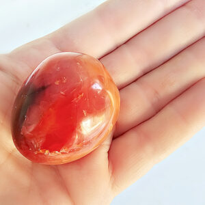 NEW Carnelian Palm Stone E (60g)