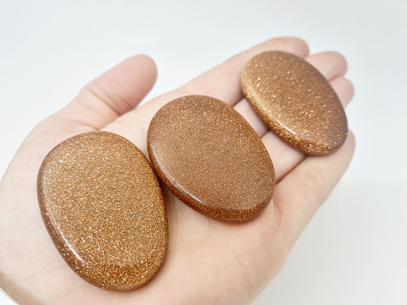 Goldstone Palm Stone Flat (5cm) Goldstone Palm Stone Flat (5cm)