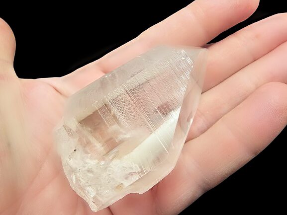 Lemurian Quartz Rough Point B1 (120g) Lemurian Quartz Rough Point B1 (120g) - Image 2