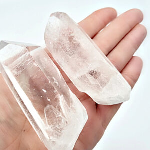 Rough Clear Quartz Points (8-10cm)