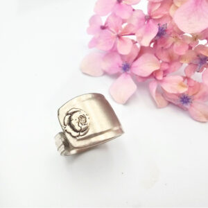 Gentle Rose Vintage Spoon Ring S