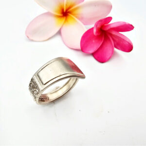 Vintage Spoon Ring - Etched Twirl (S)