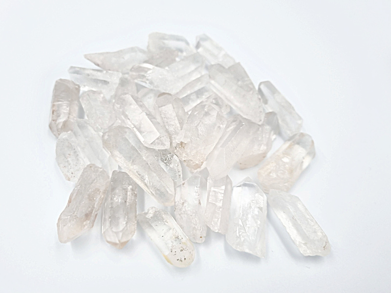 Clear Quartz Point Rough (2-4cm) Clear Quartz Point Rough (2-4cm) - Image 2