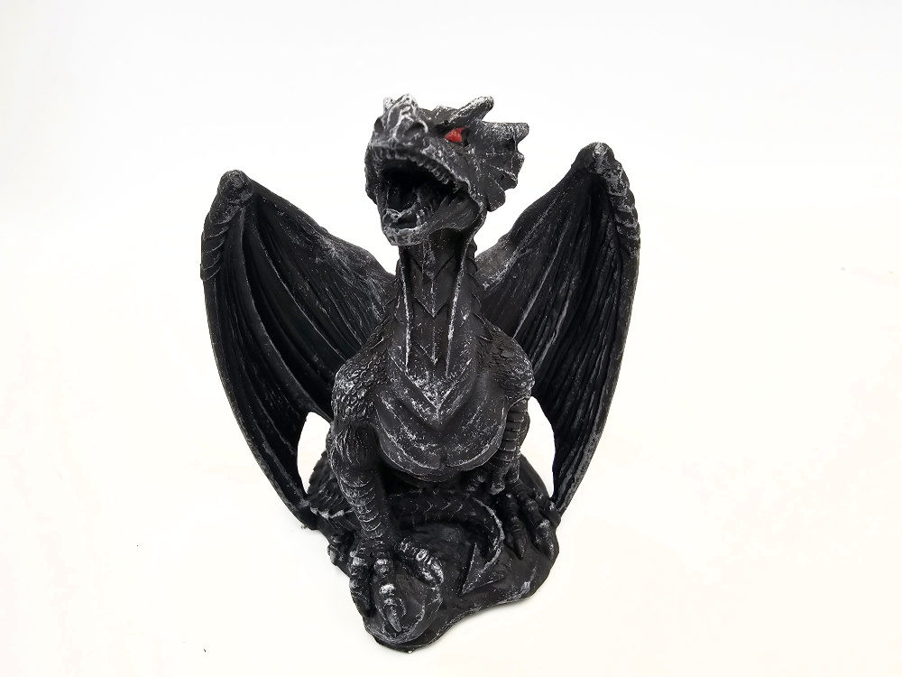 Dark Fury Obsidian Figurine B (10cm) Dark Fury Obsidian Figurine
