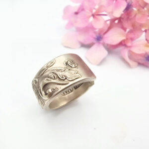 Eternal Bloom Vintage Spoon Ring XS