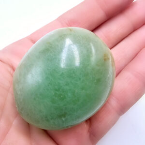 Fluorite Palm Stone Emerald Green B (136g)