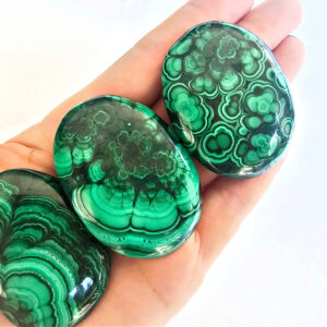 Green Malachite Palm Stone (5-6cm)