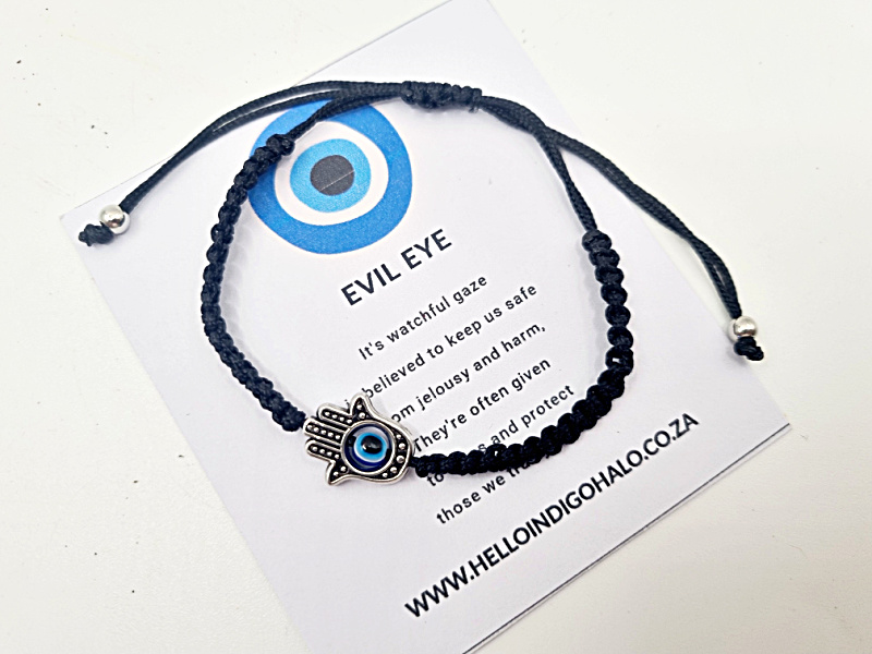 Hamsa Hand Evil Eye Macrame Bangle (Black) Hamsa Hand Evil Eye Macrame Bangle (Black)