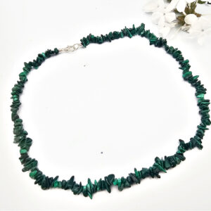 Green Malachite Stone Chips Chocker Necklace