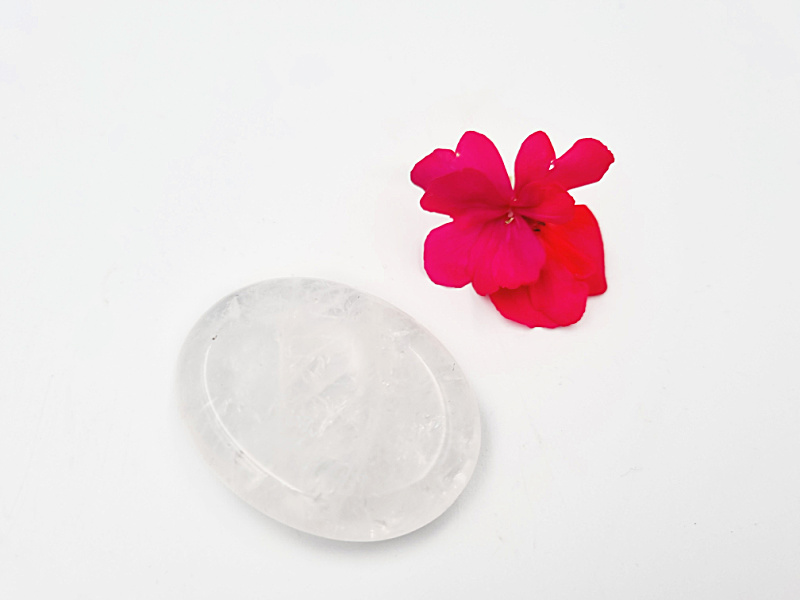 Worry Stone Energy Amplifier (Clear Quartz) Worry Stone Energy Amplifier (Clear Quartz) - Image 2