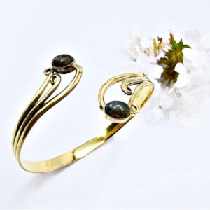 Double Swirl Bangle Labradorite (Brass)