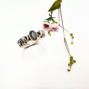 Elephants Ring - Labradorite (925 Silver) M