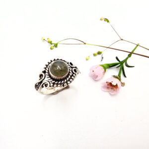 Enchanted Spirals Ring - Labradorite (925 Silver) S
