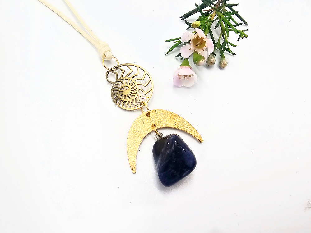 Geometric Crystal Necklace Ammonite Ocean Geometric Crystal Necklace Ammonite Ocean