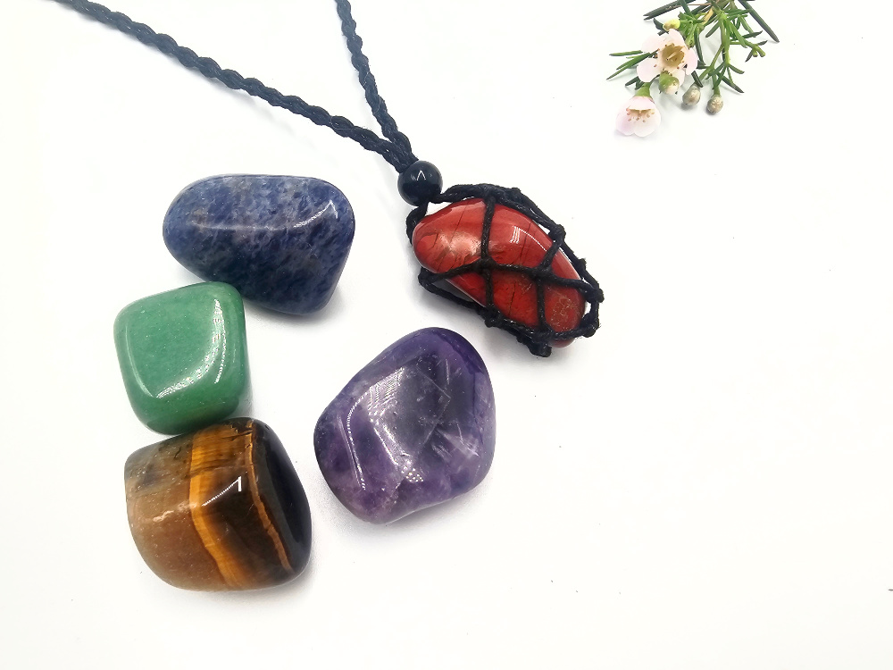 Interchangeable Macramé Necklace - 5 Stone Energy Set Interchangeable Macramé Necklace - 5 Stone Energy Set