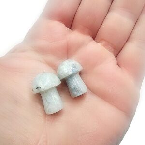 Mini Moonstone Mushroom (2cm)